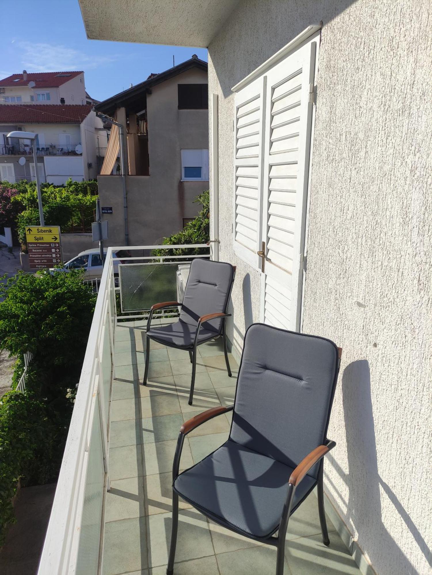 Apartment Landeka Primosten Exterior photo